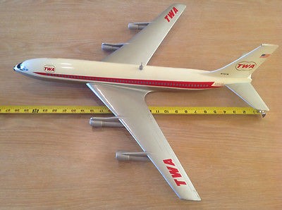 vintage-large-twa-boeing-707-model_1_0b6945c4208aef7a9e035fe991764e98 (1).jpg