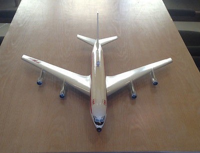 vintage-large-twa-boeing-707-model_1_0b6945c4208aef7a9e035fe991764e98.jpg