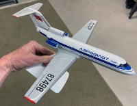 Photo: Aeroflot, Yakovlev Yak-40, CCCP-87498
