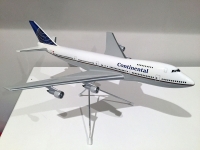 Photo: Continental Airlines, Boeing 747-100/200