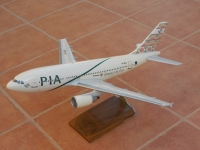 Photo: Pakistan International - PIA, Airbus A310, AP-BEU