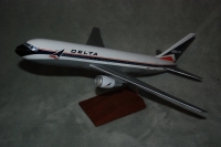Photo: Delta, Boeing 767-200