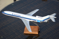 Photo: Eastern Airlines, Boeing 727-200, N8825E