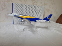 Photo: House Livery, Embraer Embraer-190